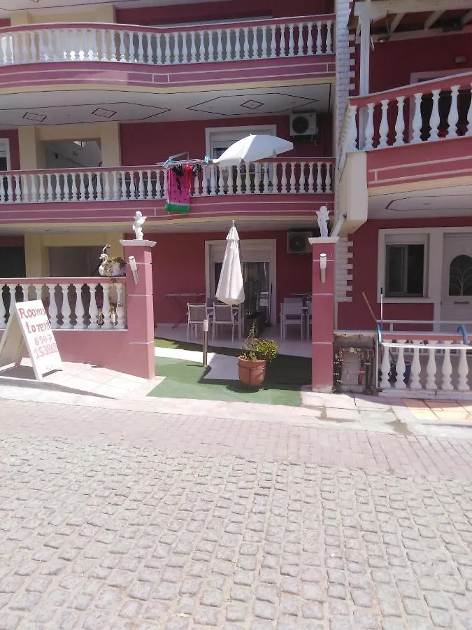 Petros House Aparthotel Sarti