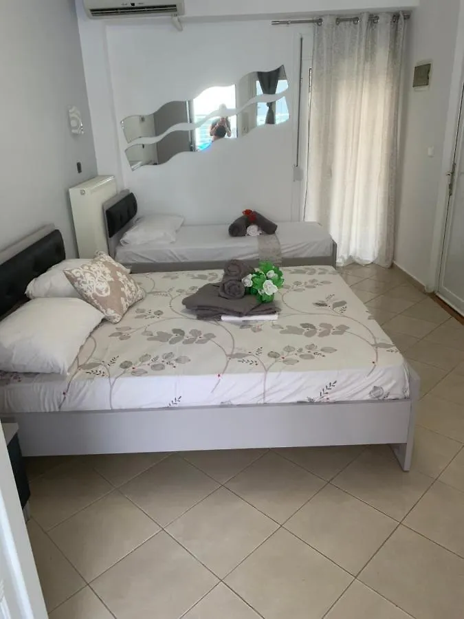 Petros House Aparthotel Sarti