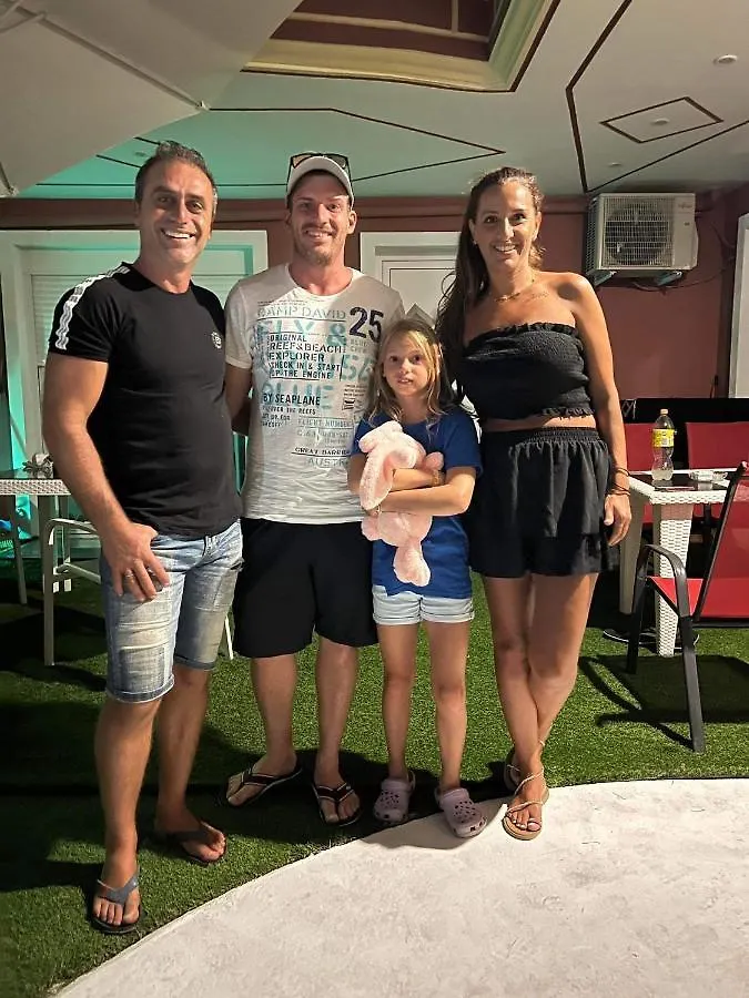 Petros House Aparthotel Sarti